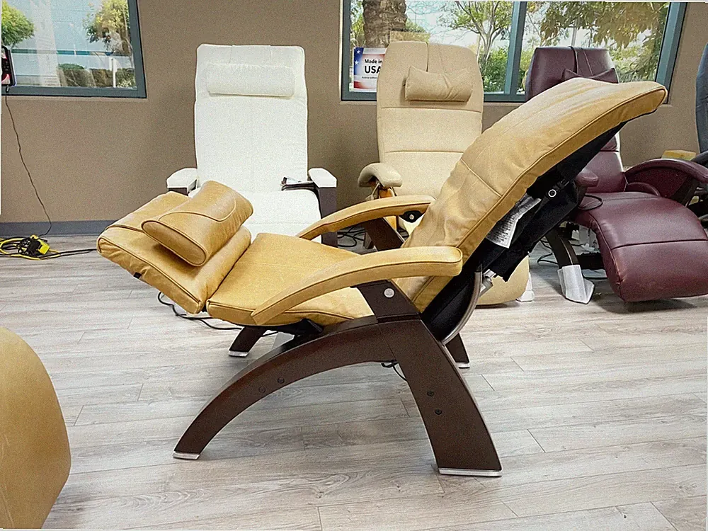 Human Touch Perfect Chair PC-600 Silhouette Zero Gravity - Sycamore Supreme